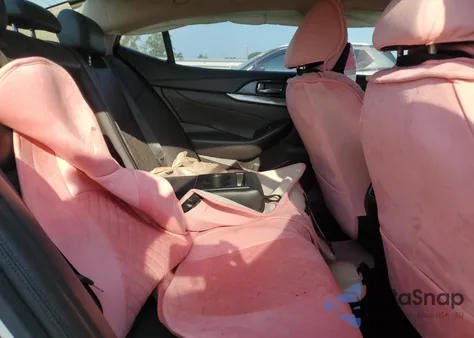 2017 Nissan Maxima 3.5S из США, поврежденный, VIN 1N4AA6AP2HC411402